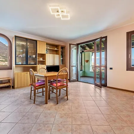 Miralago 2 Beautiful View Apartment Toscolano Maderno